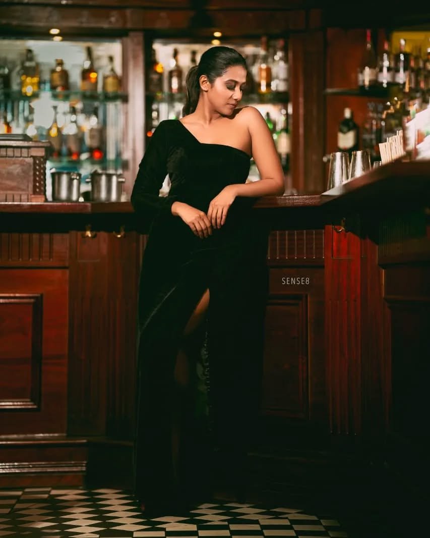 Evening couture finish
